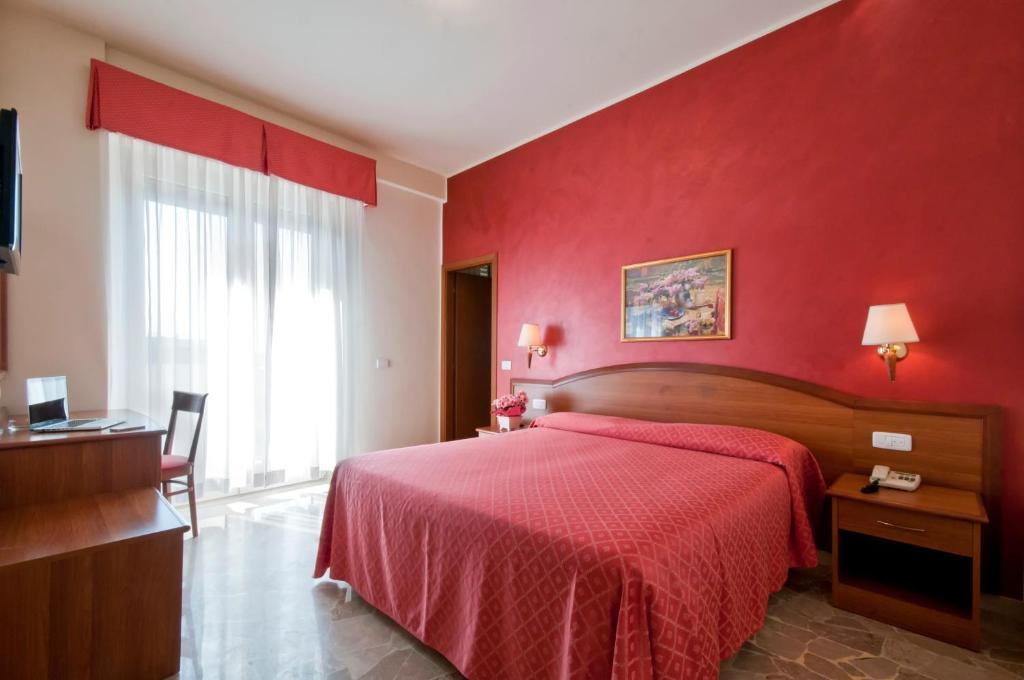 Hotel Tiffany Rimini Bilik gambar