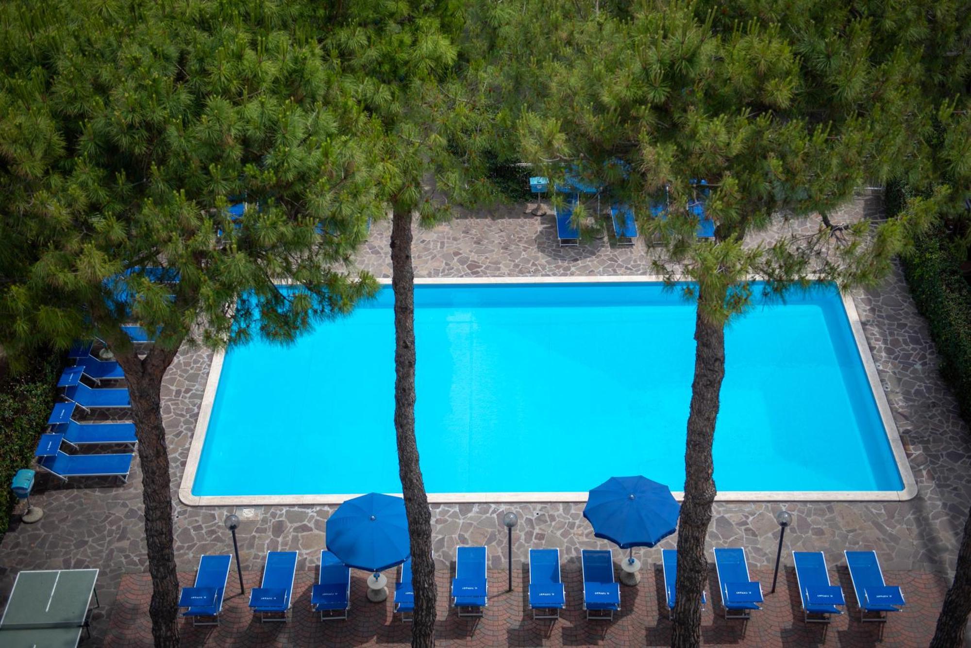 Hotel Tiffany Rimini Luaran gambar
