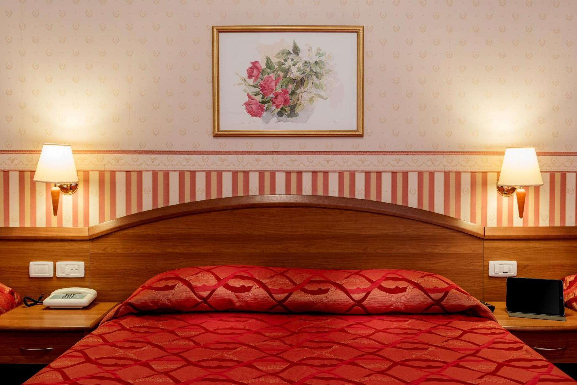 Hotel Tiffany Rimini Luaran gambar