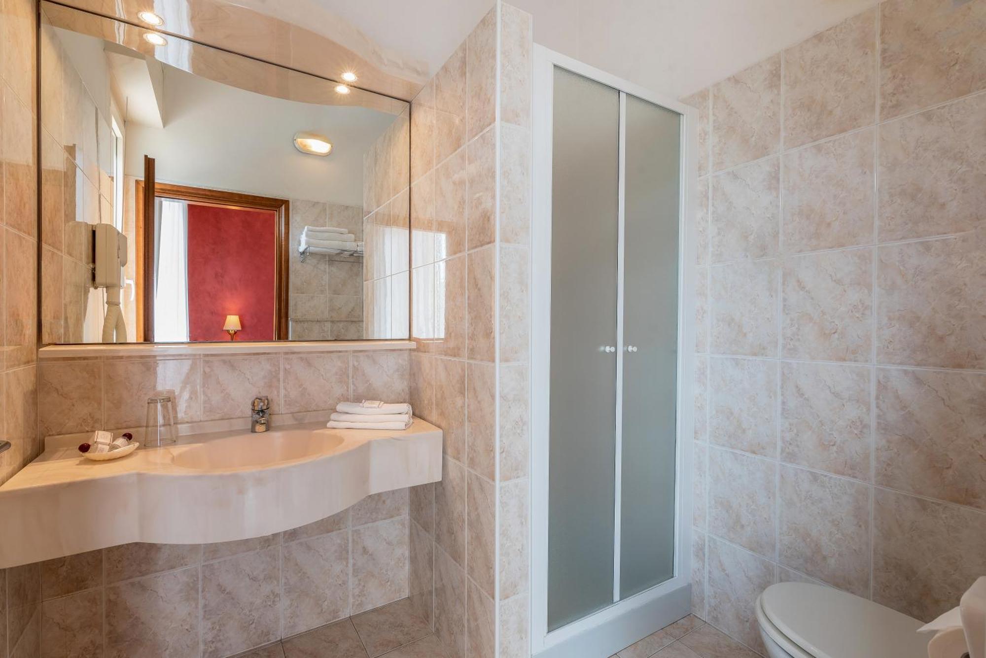Hotel Tiffany Rimini Luaran gambar