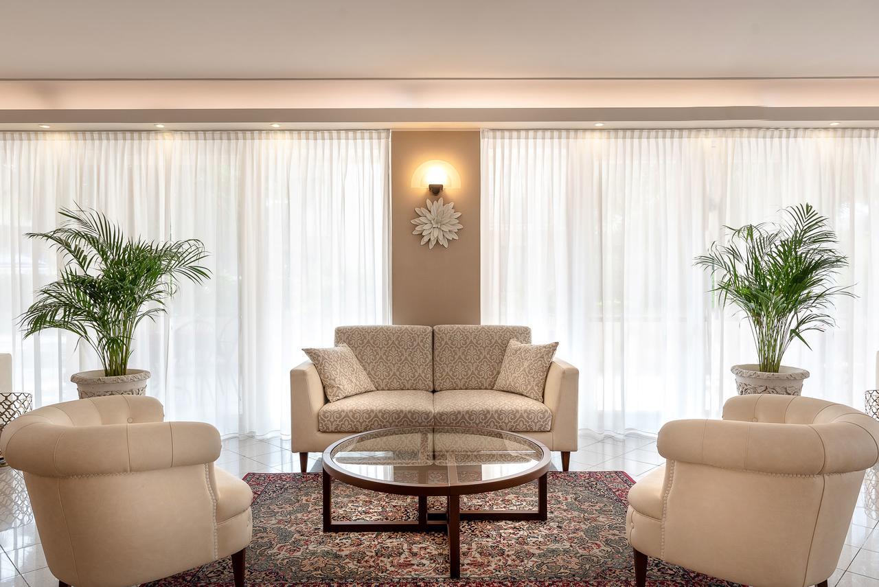 Hotel Tiffany Rimini Luaran gambar