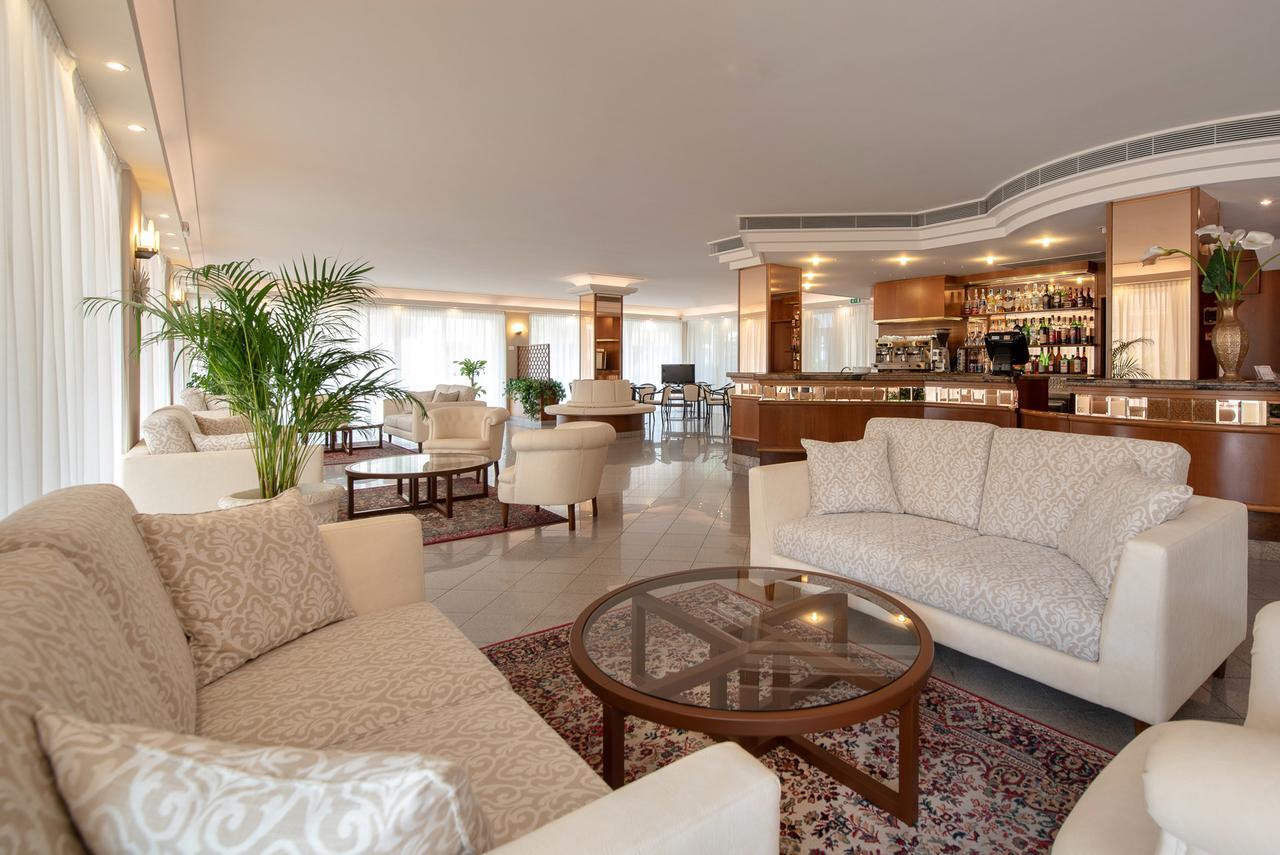 Hotel Tiffany Rimini Luaran gambar
