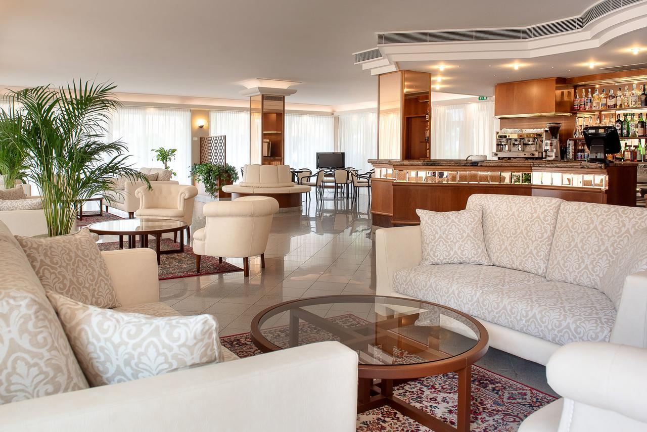 Hotel Tiffany Rimini Luaran gambar